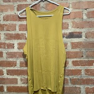 lululemon athletica Men's Olive Singlet Tank